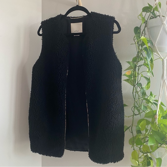 Aritzia Wilfred Chatou Vest Sherpa Faux Fur Soft Plush Black - Picture 6 of 6
